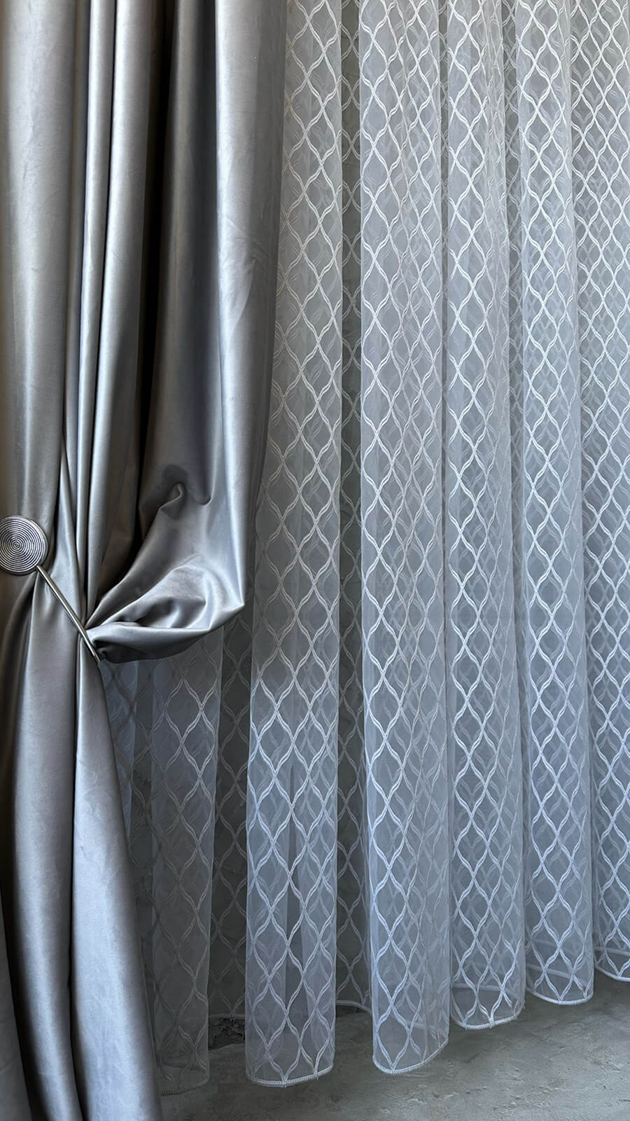 # 547